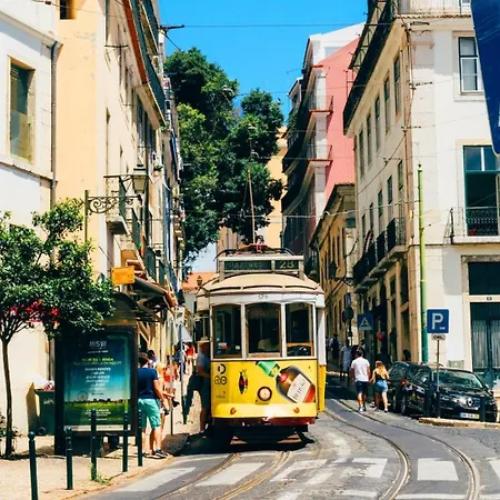 Alfama Charming Лиссабон